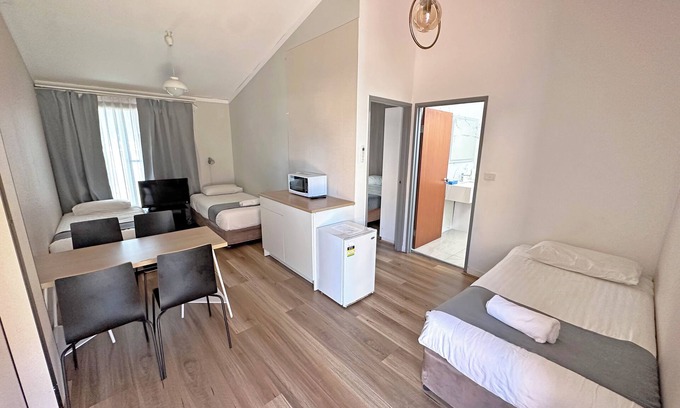 Moree Hotel | Spa Village Travel Inn