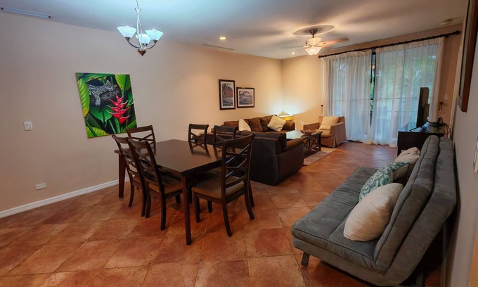 Santa Barbara Apartment | Spacious 3-bedroom apartment in delightful Guanacaste with AC, WiFi