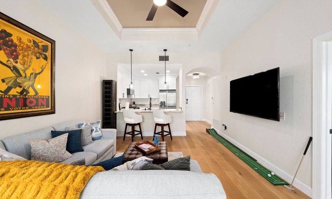 Reunion Condo | Spacious 1-Bedroom Condo w/2 Private Balconies – Walk to Pool, Gym, Dining & More