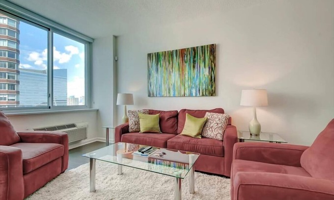 Hudson Exchange Apartment | Spacious 1 Bedroom Apartment in Jersey City
