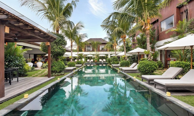 Drupadi Villa | Spacious, 10 Bedroom Villa in Seminyak