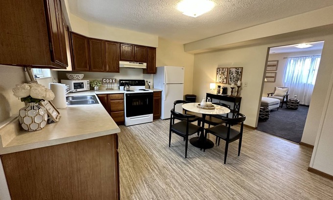 Parkersburg Apartment | Spacious 1200 Sq. Ft. Townhome #2