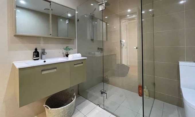 Rhodes Apartment | Spacious 1Bedroom Apt With Water View | MHS