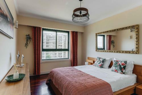 Sao Pedro da Afurada Apartment | Spacious 1BR with Parking in Quiet Area