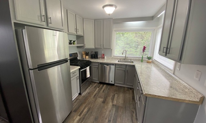 Maggie Valley House | Spacious 2/2 fully remodeled house at Veda Inn.