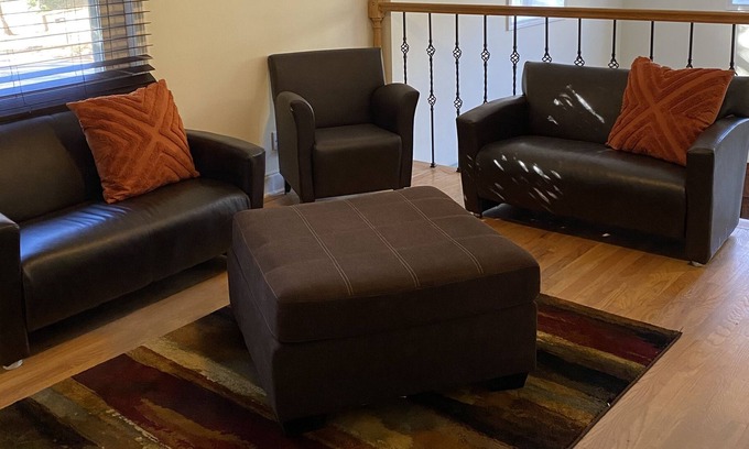 Sylvan Hills Apartment | Spacious 2 BD/2BA Loft;10 Mins from Atlanta Airport and Midtown!