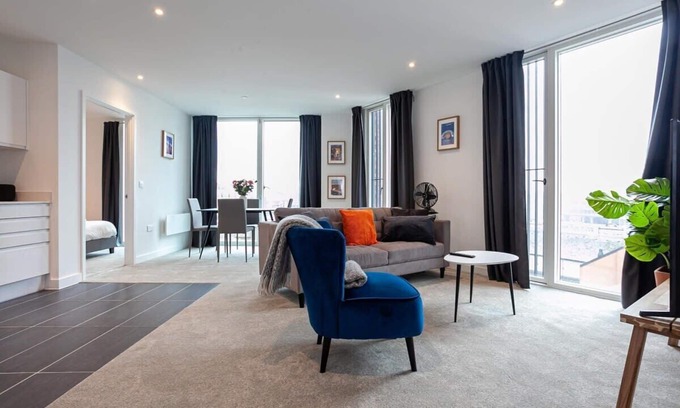 Northern Quarter Apartment | Spacious 2 Bed Apartment in Central Manchester