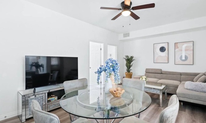 Hacienda Heights Apartment | Spacious 2-bedroom apartment in pleasant Hacienda Heights with WiFi, AC