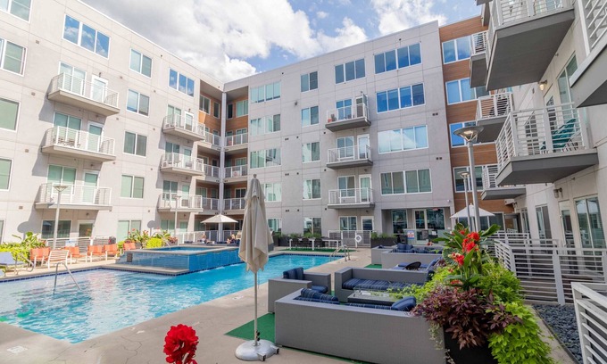 Grandview Heights Apartment | Spacious 2-Bed with a Pool, Hot Tub and Gym