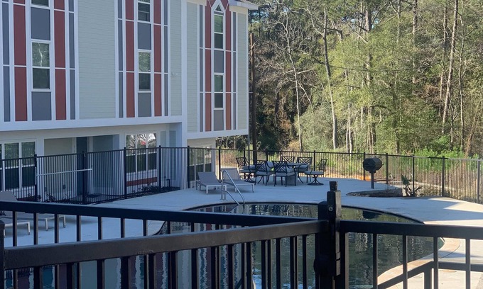 Huntsville Apartment | Spacious 2 Bedroom/ 2.5 Bathroom Soundproof Apartment for Rent. Close to town!