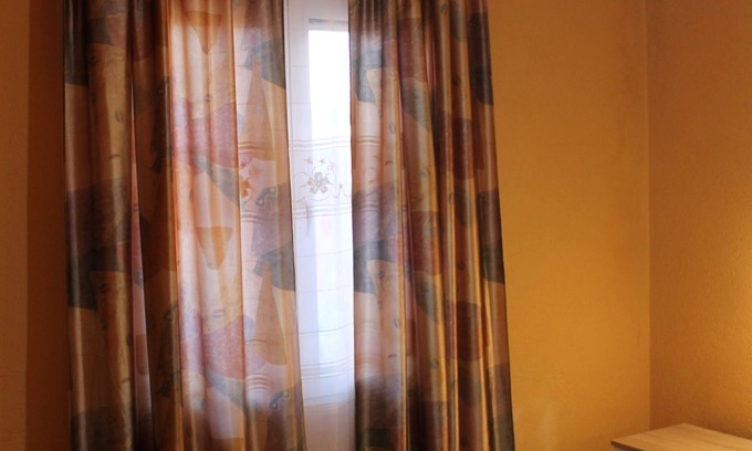 Burtaisi Apartment | Spacious 2-bedroom apartment with AC, WiFi in peaceful Bar