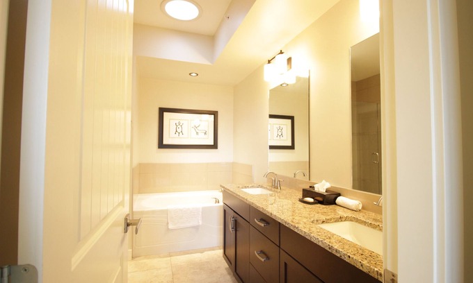 Okanagan-Similkameen House | Spacious 2-Bedroom Getaway with Expansive Views of Osoyoos
