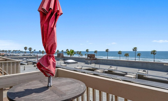 Oceanside Condo | Spacious 2 Bedroom - Penthouse with fabulous ocean view -A304 - Sail Away Stay North Coast Village