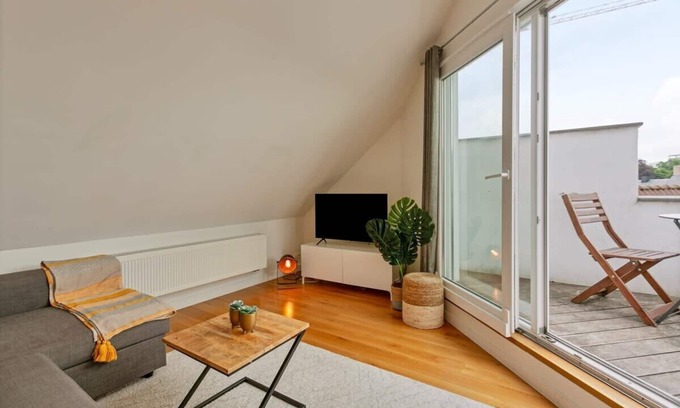 Antwerp Apartment | Spacious 2-BR Flat with Terrace