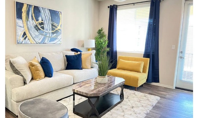 Yorba Linda Apartment | Spacious 2BR 2BA close to Disney*Pond*Universities