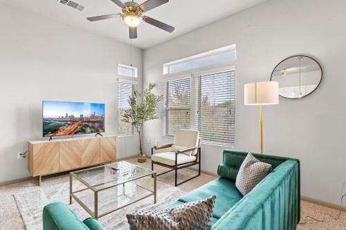 Montopolis Apartment | Spacious 2BR King Bed Suites Close to Downtown and Airport