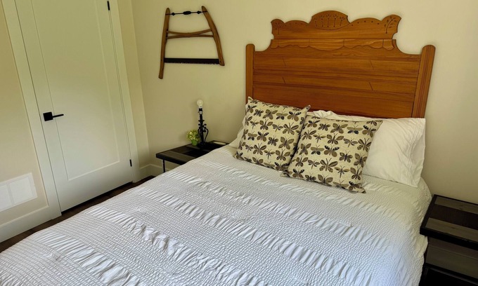 Burk's Falls Apartment | Spacious 2BR Retreat in Nature