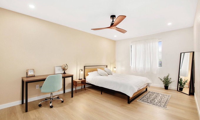 Mount Helix Apartment | Spacious 2BR w/Fast Wi-Fi + Parking in El Cajon