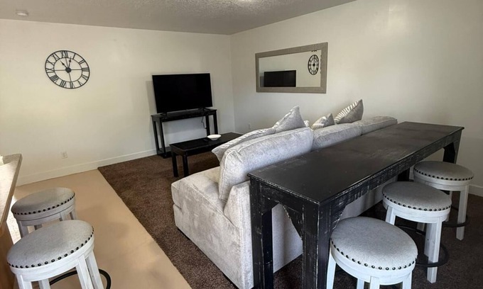Roosevelt House | Spacious 3-Bed Townhome in Roosevelt, UT – Ideal for Outdoor Adventurers