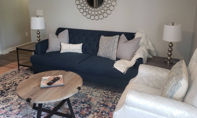 Edgewood Apartment | Spacious 3 bedroom on 1st floor