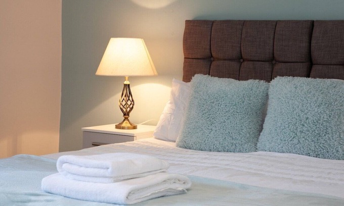 Whalley House | Spacious 3 bedroom Cottage in Whalley