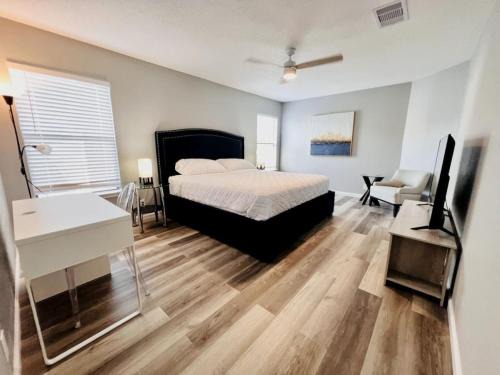 Medical Center District House | Spacious 3 bedroom Home with Backyard