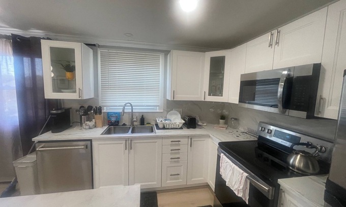 New Britain Apartment | Spacious 3-Bedroom Home Awaits - Designed for Comfort & Relaxation!