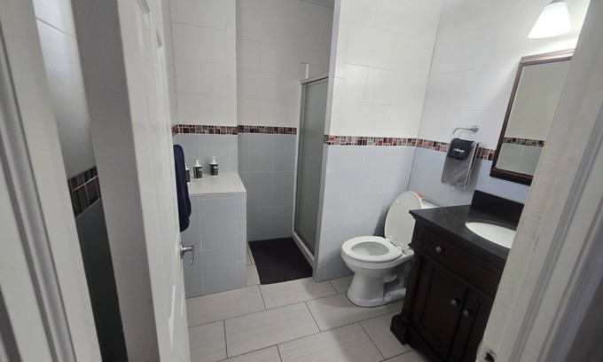 Newbold Apartment | Spacious 3-bedroom apartment in charming Philadelphia with AC, WiFi