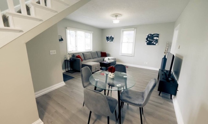 Terre Haute House | *Spacious 3-Bedroom~Deck*Firepit*Grill~12-Points