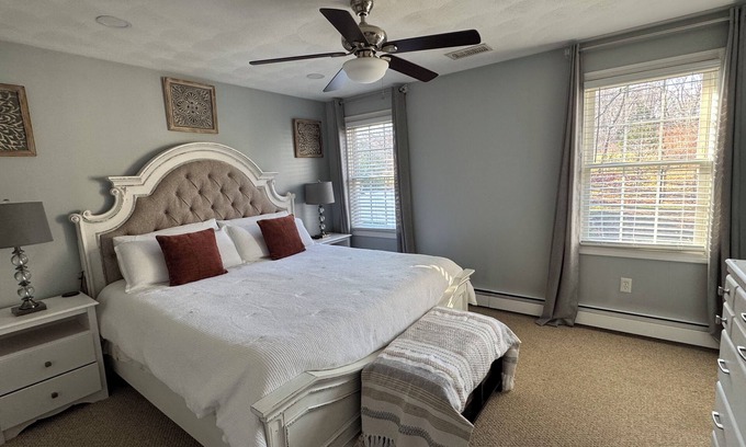 Cranston Apartment | Spacious 3-bedroom with AC and WiFi in charming Cranston