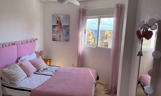 Els Arenals del Sol Apartment | Spacious 3BR Sea-view apt, large pool, parking, 3min to beach, near Alicante