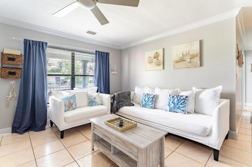 North Lauderdale Apartment | Spacious 3BR Family-Friendly Home Near Attractions