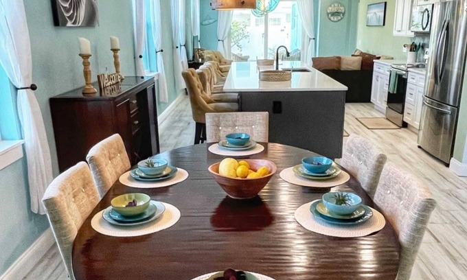 Tyler Gardens House | "Spacious 3BR w/Pool, 2-Min to Beach – Bring the Whole Family!"