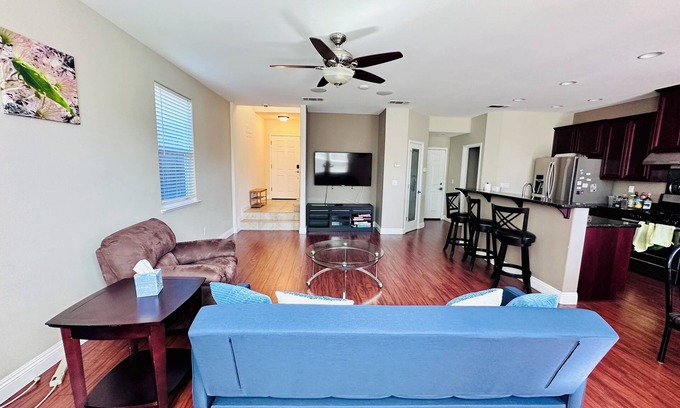Castro Valley House | Spacious 4-bedroom house in lovely Castro Valley with WiFi