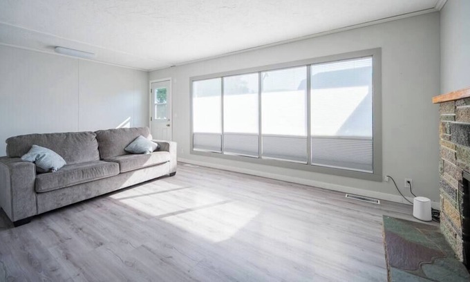Winfield House | Spacious 4 bedroom House with parking