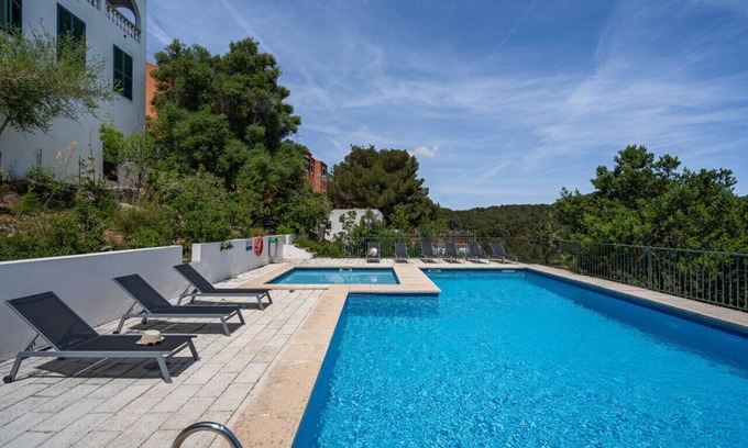 Serpentona Condo | Spacious 4 bedroom apartment in Cala Galdana