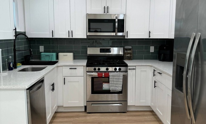 Glassboro House | Spacious 4-bedroom house with WiFi, fitness room in nice Glassboro