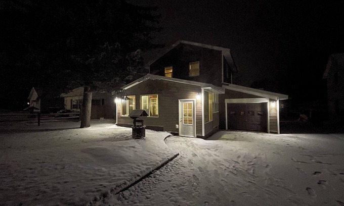 Newberry House | Spacious 4-bedroom home with atv/snowmobile trail across the street. Come UP!
