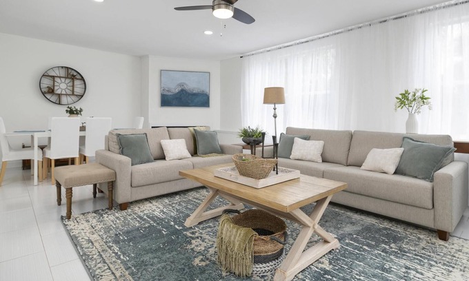 Riverview Estates House | Spacious 4-bedroom home l Free parking on premises