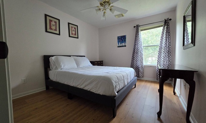 Barker House | Spacious 4-bedroom house in nice Houston area, game room and a studio