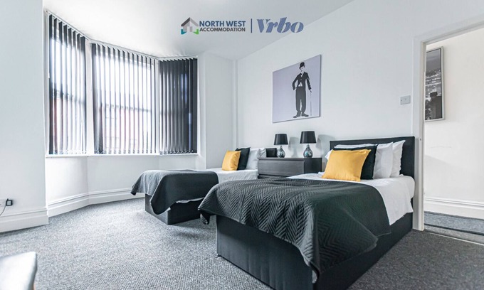 Leigh House | Spacious 4-Bedroom House in Wigan – Free Parking & Wi-Fi | Long Stays Welcome