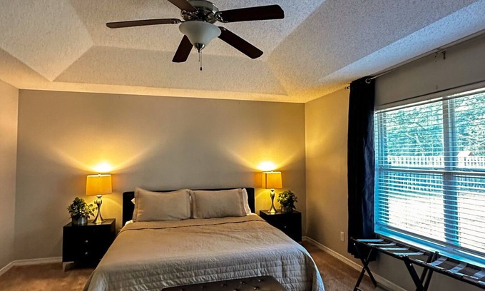 Florida Panhandle House | Spacious 4-bedroom house in beautiful Milton w/WiFi and AC. 30min to Pensacola