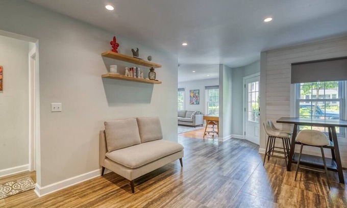 Lower Burns Park Apartment | Spacious 4-Bedroom Near Downtown and UM Stadium
