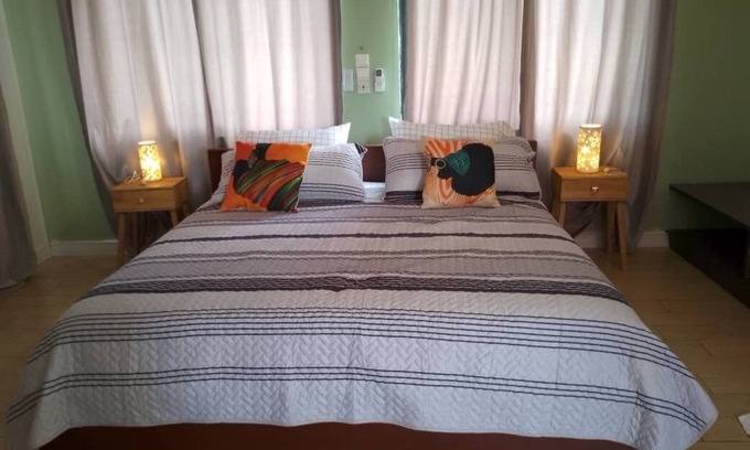 Porto-Novo House | Spacious 4-bedroom townhome with AC and WiFi in fabulous Porto-Novo
