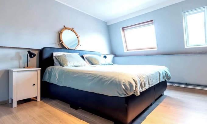 Assebroek House | Spacious 4-bedroom townhome in charming Brugge with FREE PARKING