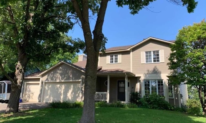 Maple Grove House | Spacious 4 BR with King Suite, 3 BA, 3 stall Garage, Game Rm, Prime Location