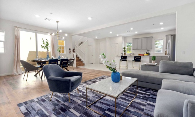 Chino House | Spacious 4BR Retreat｜Community Pool｜Ideal for Families｜Flexible Lease#41511