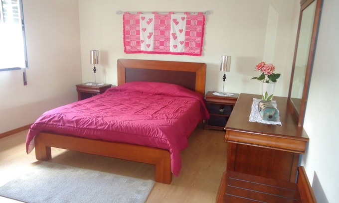 Angra do Heroismo Apartment | Spacious 5 Bedroom House in Angra