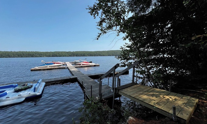 Bridgton Condo | Spacious 5 bed Condo-with shared access to the waterfront