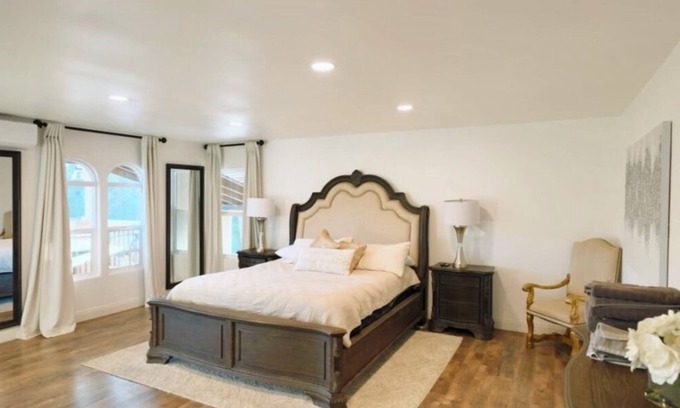 Callender House | Spacious 5-bedroom house with a peaceful view in Arroyo Grande